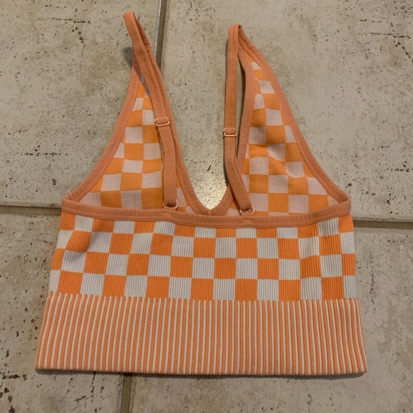💜 Garage Orange & White Checkered Ribbed Halter Crop Top - TP/XS - Picture 3 of 5